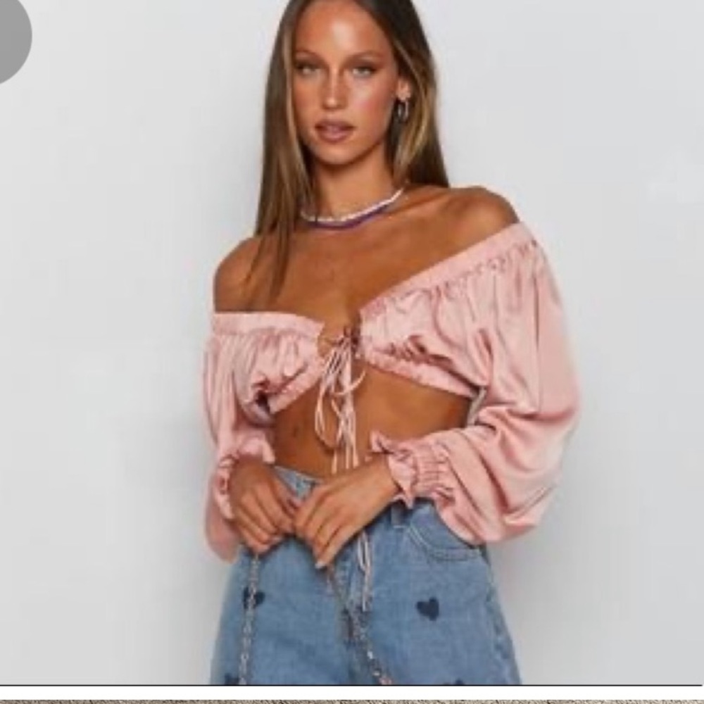 pink beginning boutique crop top